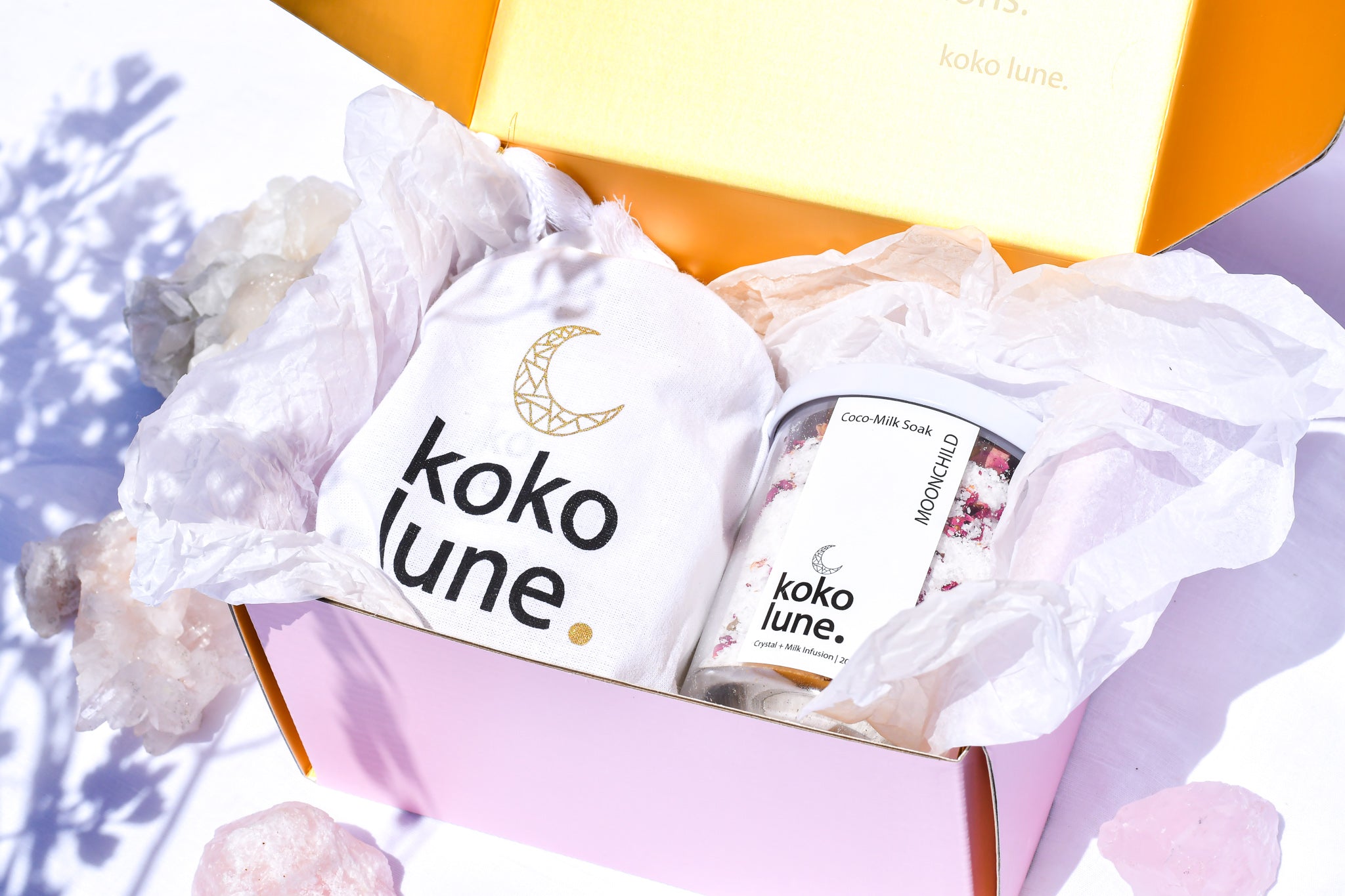 Gift Box - 'Love + Light' crystal candle + Coco-Soak Bath Mineral