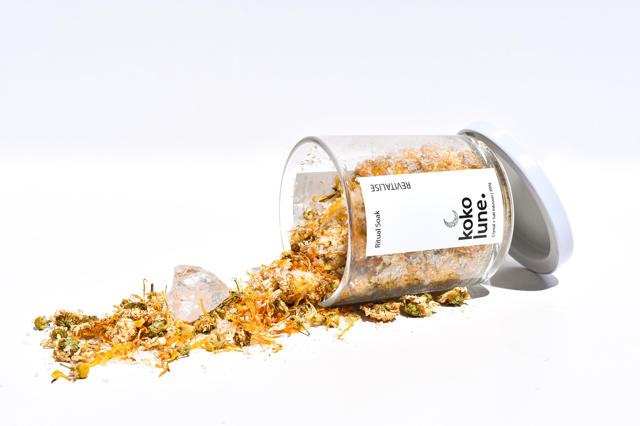 Gift Box - 'Earth + Abundance' crystal candle + Revitalise Bath Mineral