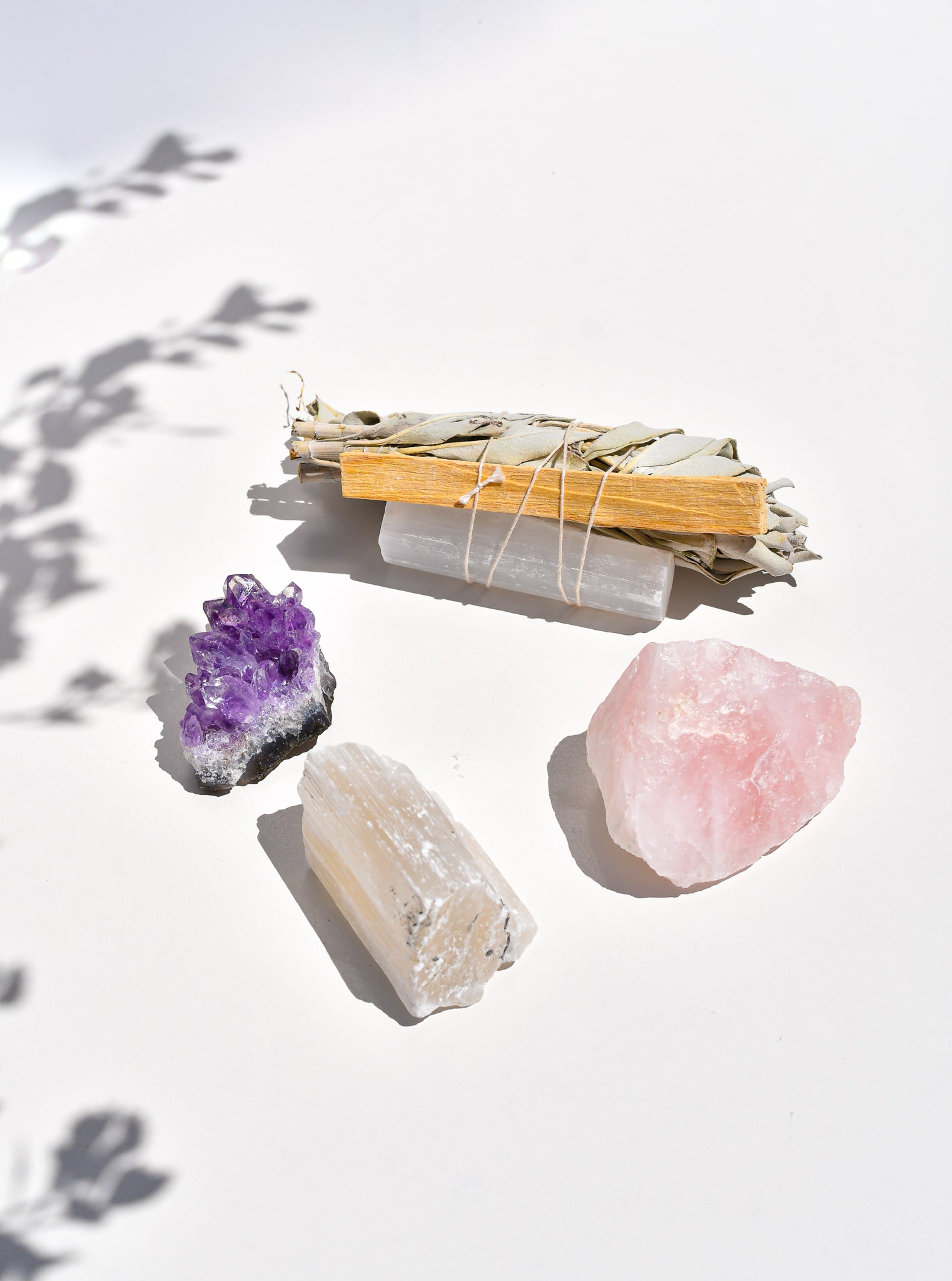 Gift Box - 'Earth + Abundance'' crystal candle + Smudging Bundle + Crystals